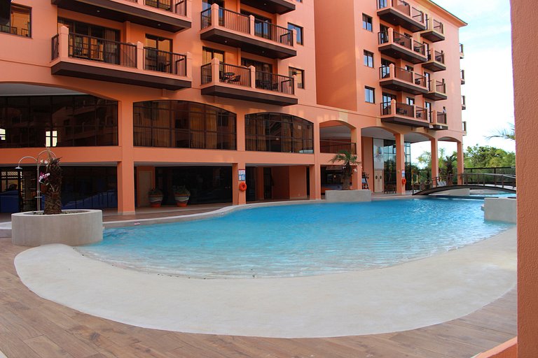 Jurerê Beach Village é Destino Floripa Studio Banh