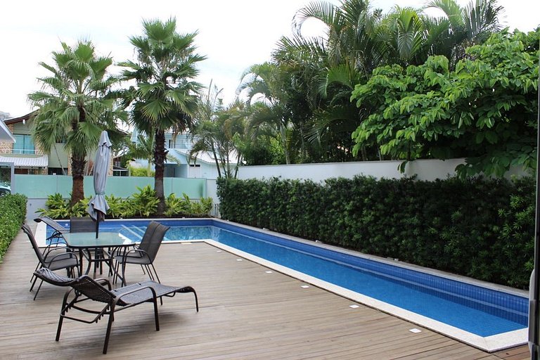Villa Jurerê é Destino Floripa Apartamento 2 dorm