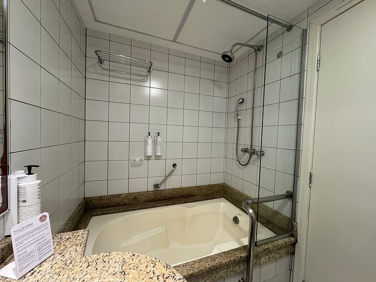 Jurerê Beach Village é Destino Floripa Studio Banh